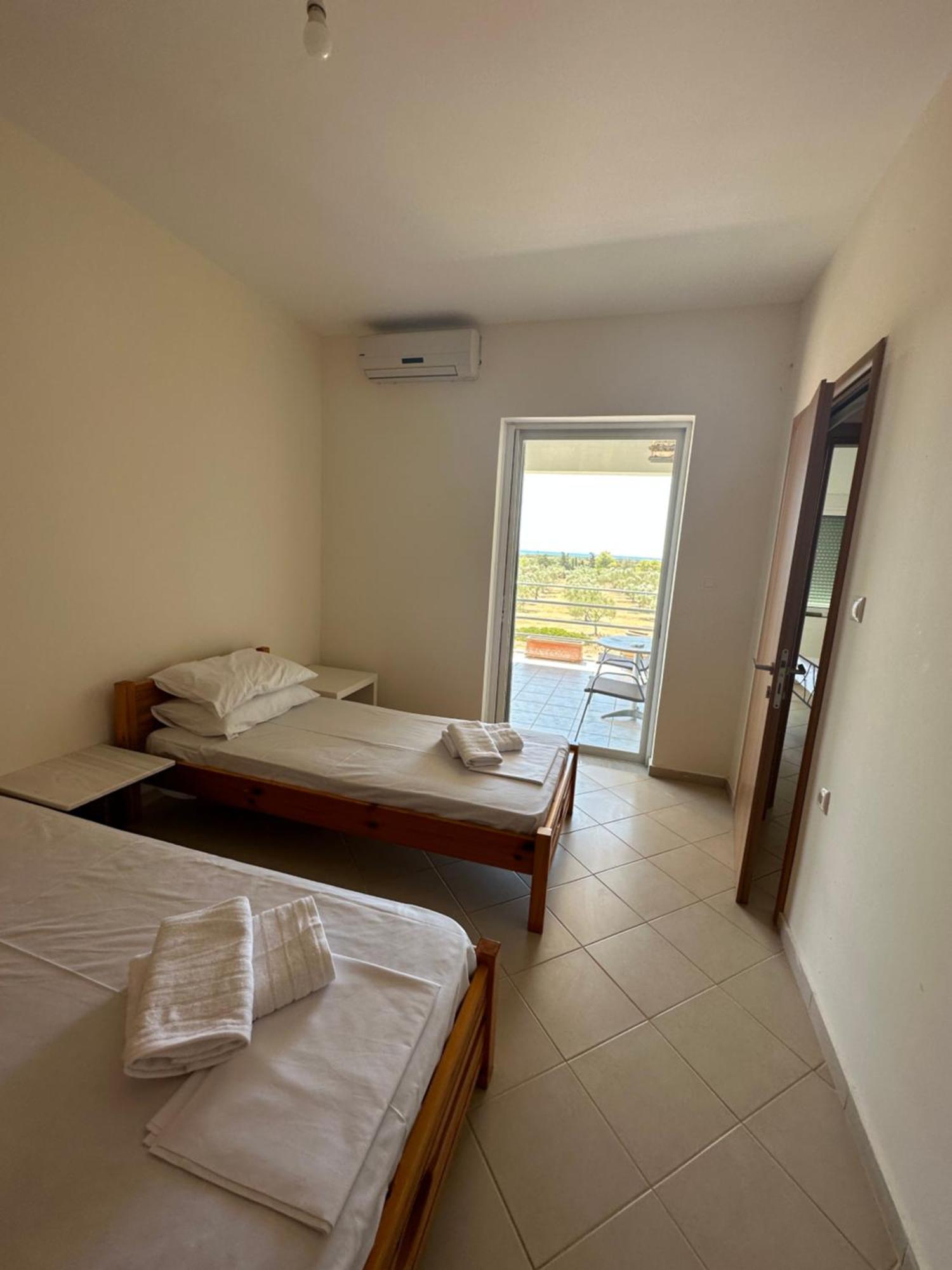 Deer Bay Vila Apartment Vingláfia Exterior photo